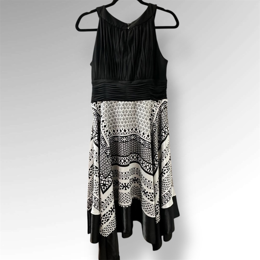 Black and White High Low Halter Sundress Sz 14 - Picture 11 of 11